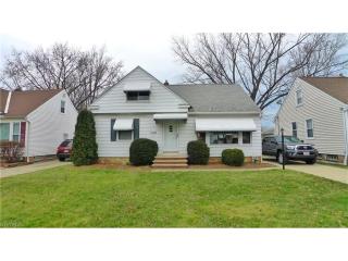 29695 Robert St, Willowick, OH 44092-2215