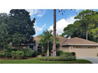 8382 Shadow Pine Way, Sarasota, FL 34238-5625