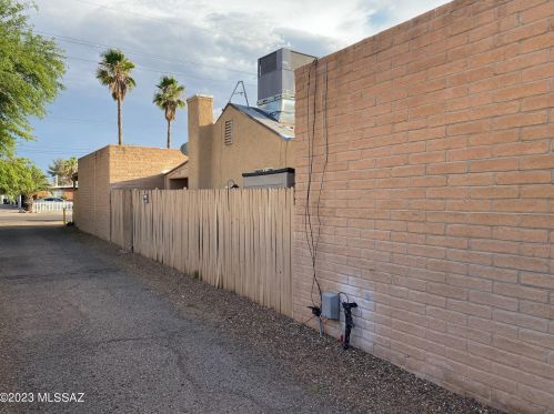 3405 Glenn St, Tucson AZ  85716-2238 exterior