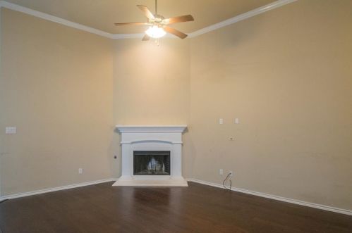 4512 Gunnison Dr, Denton TX  76208 exterior