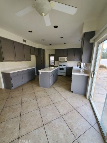 12 Bella Firenze, Lake Elsinore, CA 92532-0118