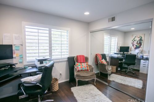 1 Belfort, Newport Beach CA  92657-1075 exterior