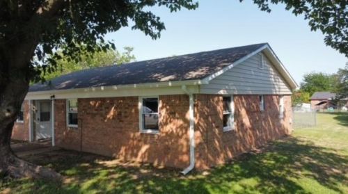 108 Kathey St, Weatherford, TX 76088-9531