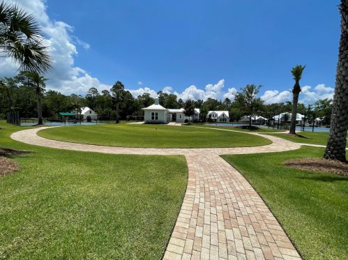 106 Hibernate Way, Freeport FL  32439-4794 exterior