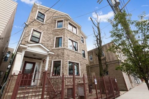 2408 Summit Ave, Union City NJ  07087-2216 exterior