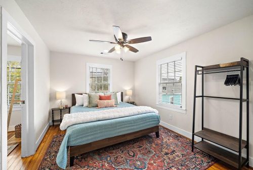 1021 Sealy St, Galveston TX 77550-3813 exterior