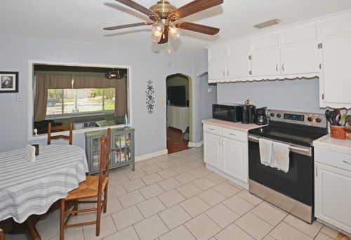 2439 8th Ave, Saint Petersburg FL  33712-2003 exterior