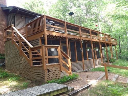 2891 Crestwood Dr, Woodboro, WI 54501-8406