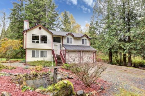 16429 Burn Rd, Bryant, WA 98223-5831