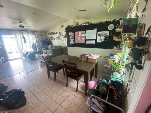 2923 11 Ct, Cape Coral FL  33914-5622 exterior