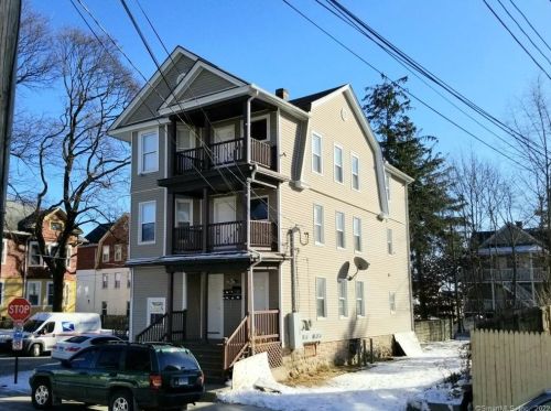46 Rose St, Waterbury, CT 06716-2412