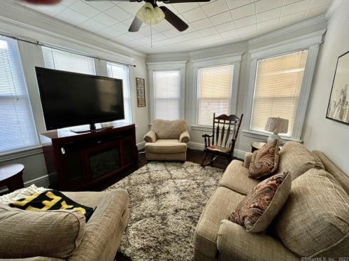 26 Boston Ter, Bridgeport CT  06610-2533 exterior