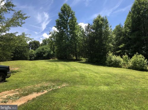 2252 New Bridge Rd, Mineral VA  23117-4821 exterior