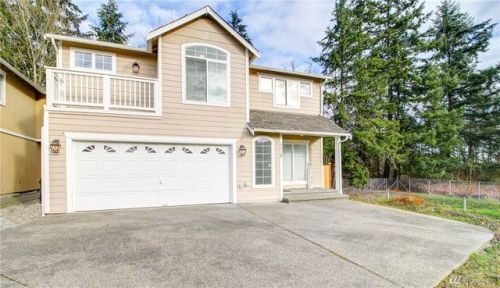 6319 119th St, Puyallup, WA 98373-8817