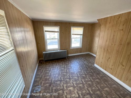 93 Randolph St, East Freehold NJ  07728-2112 exterior