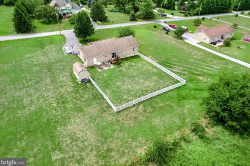 199 Wintergreen Dr, Richmond National Battlefiel VA  22835-7519 exterior