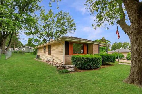 1102 Timothy Ave, Madison, WI 53716-1437