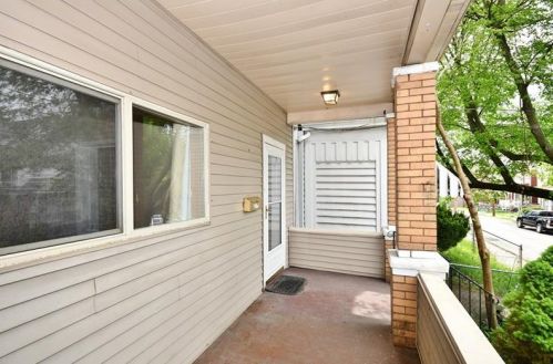 2774 Zephyr Ave, Pittsburgh, PA 15204-1933