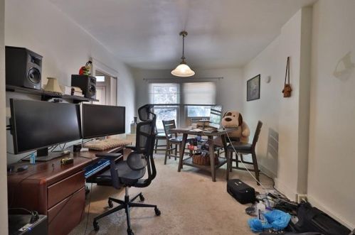 2330 Murray Ave, Pittsburgh PA  15217-2304 exterior