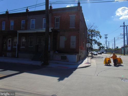 950 Pne St, Camden NJ  08103-2519 exterior