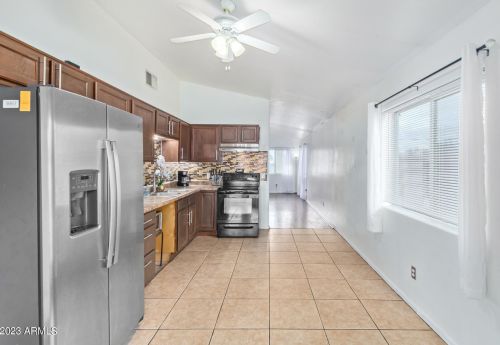 5 31 Ave, Phoenix AZ 85009-2449 exterior