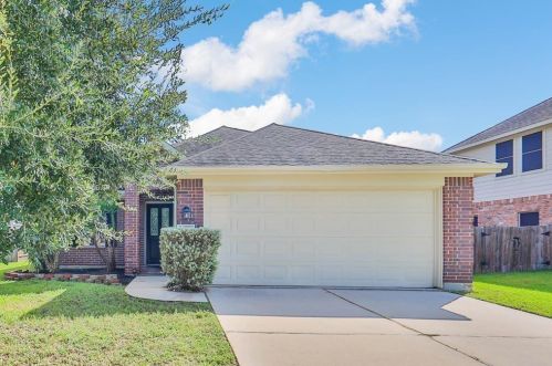 17806 Laurelton Dr, Humble, TX 77396-3595