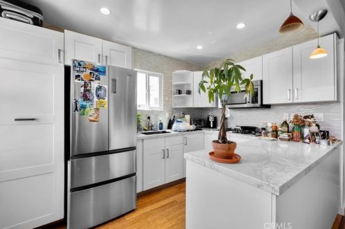 213 Covina Ave, Long Beach CA  90803-1825 exterior