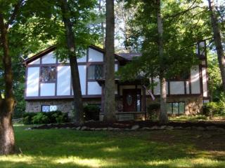 9329 Barrington Blvd, Knoxville, TN 37922-6210