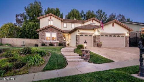 672 Cinnabar Pl, Simi Valley, CA 93065-7204