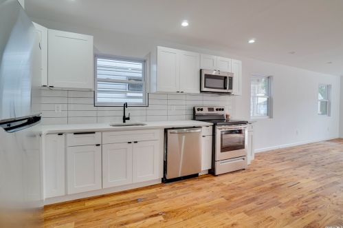 117-41 164th St, Jamaica, NY 11434-1116