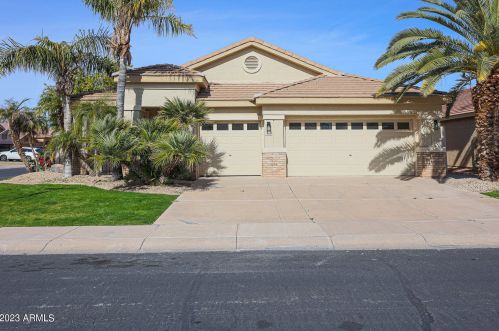 3830 Barbarita Ave, Gilbert, AZ 85234-3259