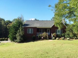 8971 Old Baxter Rd, Baxter TN  38544-4322 exterior