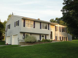 6 Hadowanetz Dr, Ogdensburg, NJ 07439-1010