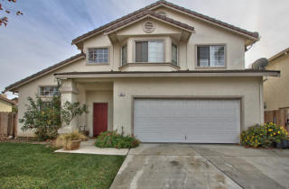 461 Ian Ct, Hollister, CA 95023-2209