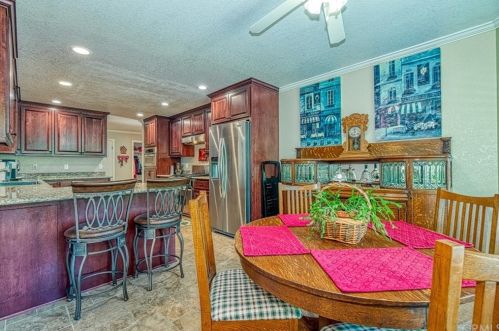 19780 Honey Hill Dr, Middletown CA  95467-8380 exterior