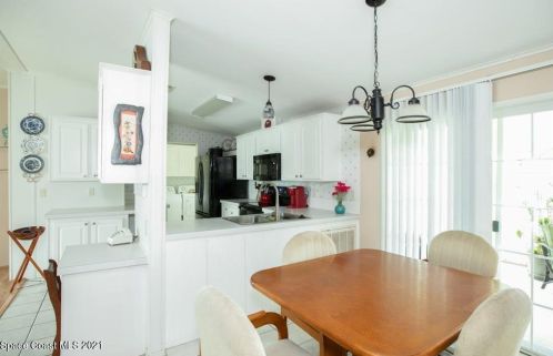 949 Wren Cir, Sebastian FL  32976-7508 exterior