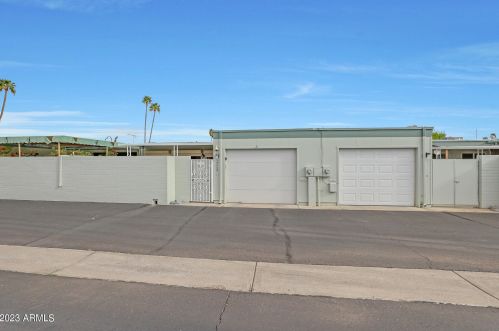 13448 100 Ave, Sun City AZ  85351-2854 exterior