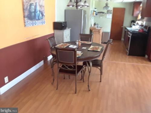1334 Puritan Ave, West Deptford NJ  08096-1032 exterior