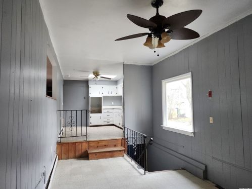 672 Deer Park Ave, Babylon NY  11702-1320 exterior