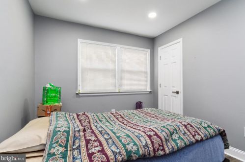 14688 Pinon Ct, Woodbridge VA  22191-3130 exterior