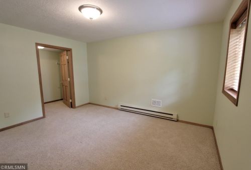 2357 Clover Ln, Red Wing MN  55066-4102 exterior