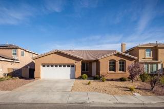 2645 Nugent St, Lancaster, CA 93535-1768