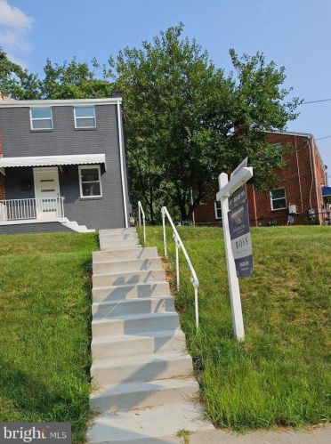 4301 Texas Ave, Washington, DC 20019-4259