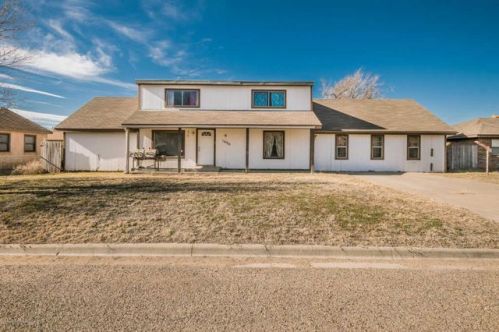 1006 Ridgeland Ave, Fritch, TX 79036-8685