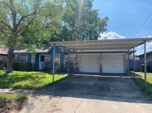 1109 Columbia Ln, Deer Park TX  77536-6513 exterior