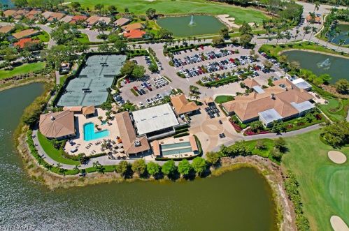 23230 Copperleaf Blvd, Bonita Springs FL 34135-8138 exterior