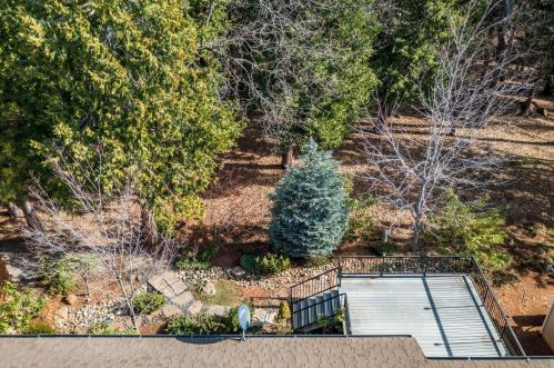 411 Eskaton Cir, Grass Valley CA  95945-5744 exterior