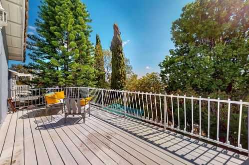 28608 Mount Shasta Dr, Palos Verdes Estates CA  90275-1926 exterior