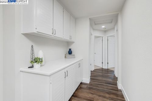 7336 Las Palmas Way, Pleasanton CA  94568-2775 exterior