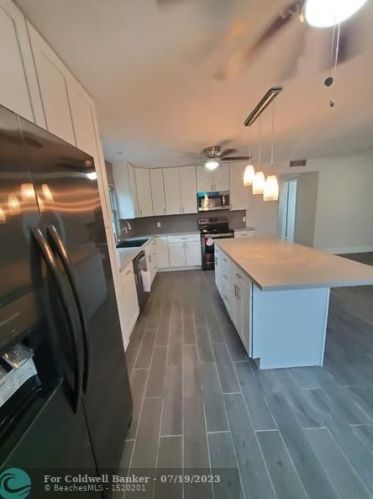 1401 135th Ter, Hollywood, FL 33027-1879